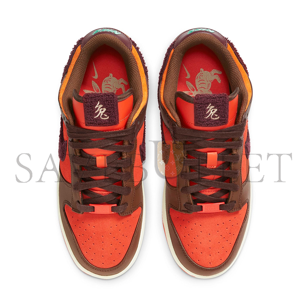 NIKE DUNK LOW YEAR OF THE RABBIT FD4203-661